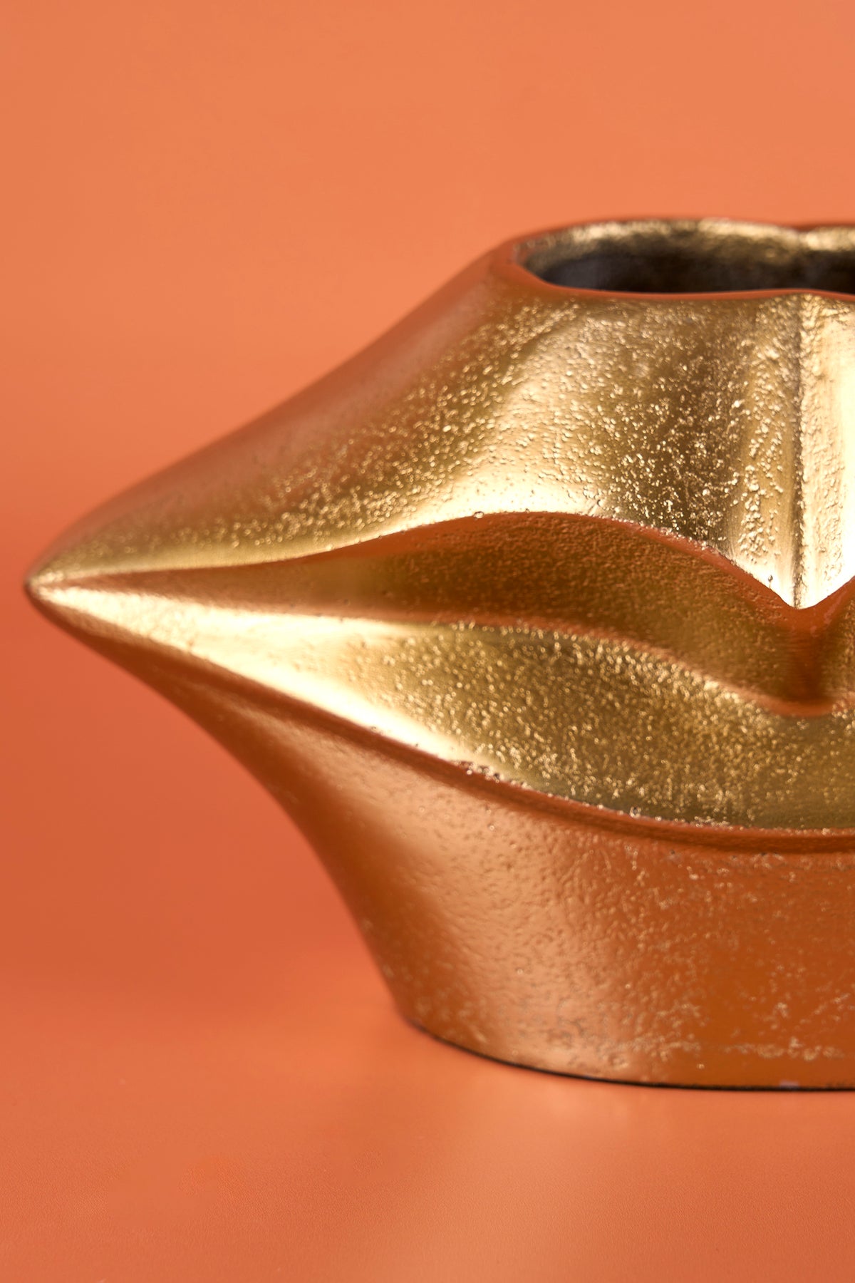 Golden Whisper Lips Ceramic Gold Vase