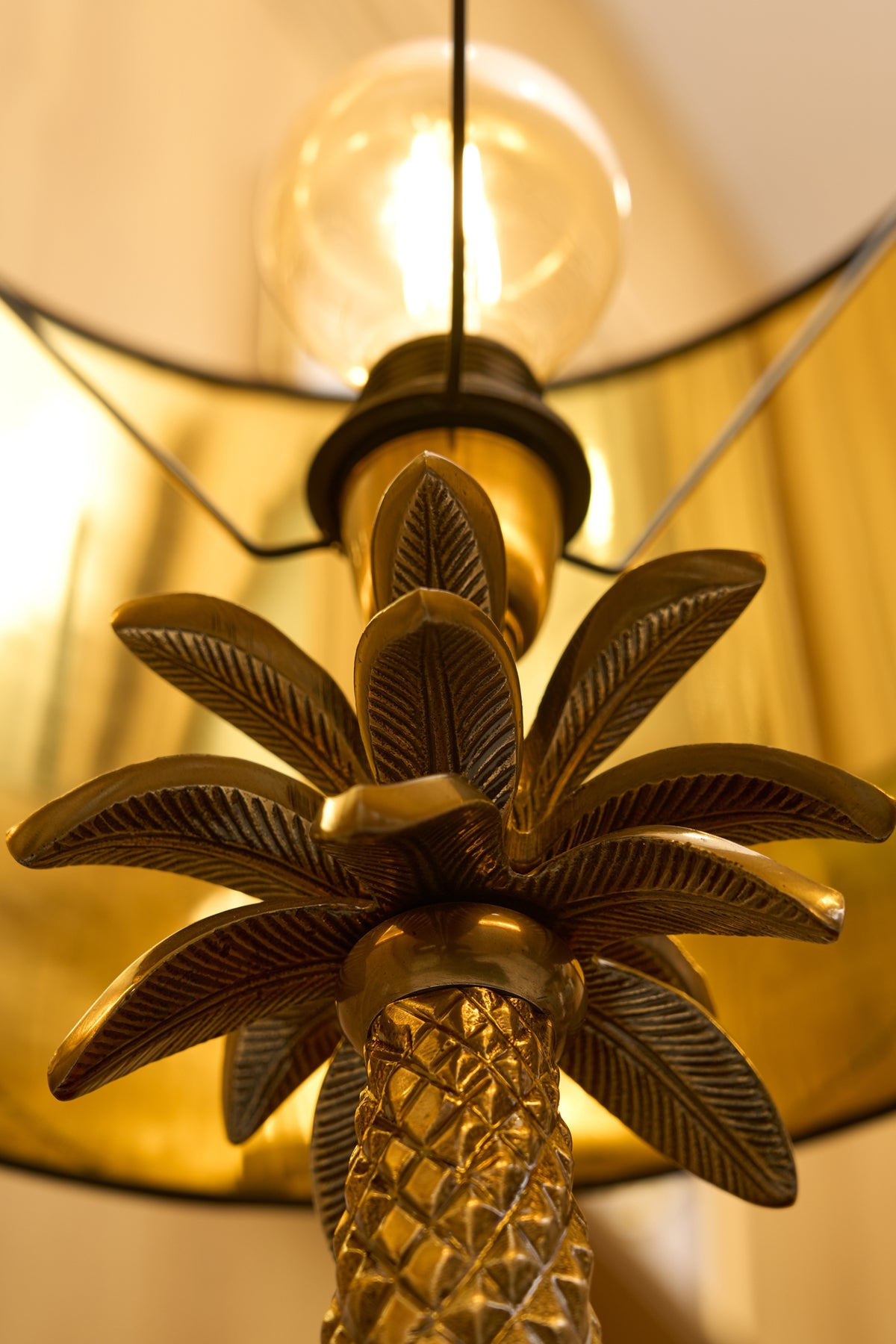 Golden Palms Resin Black Table Lamp