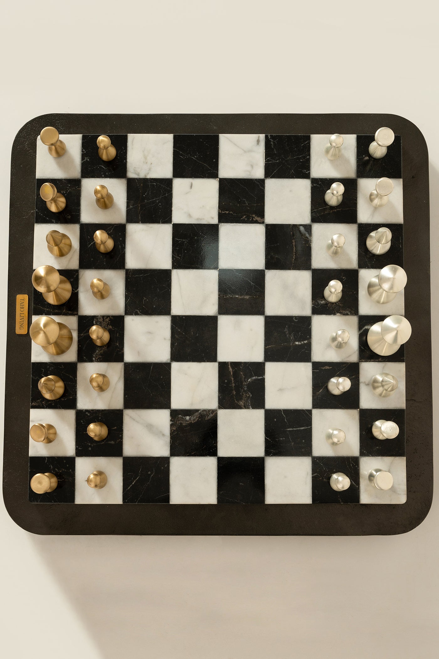 Chronos chess set