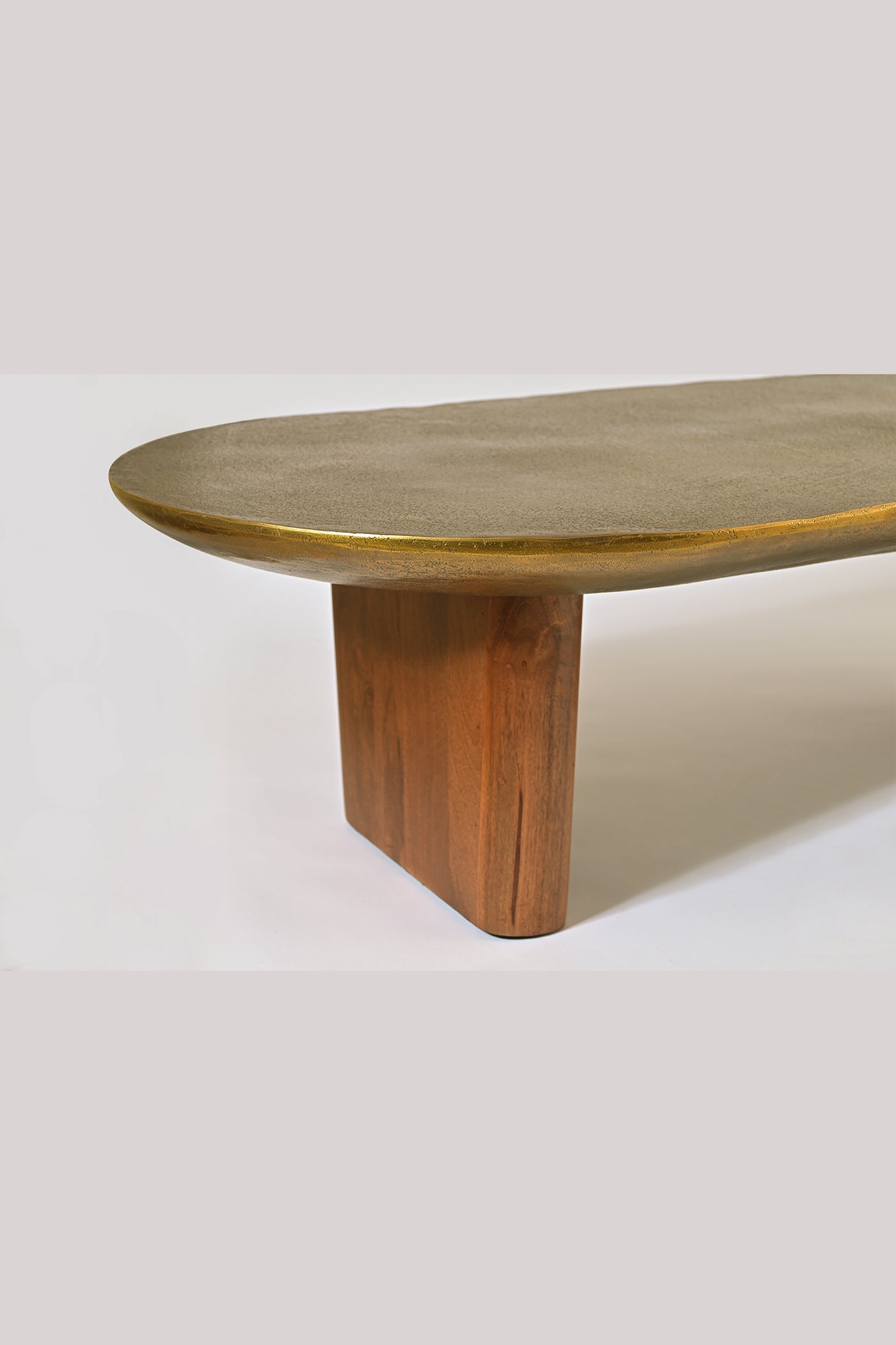 Mir
Coffee Table