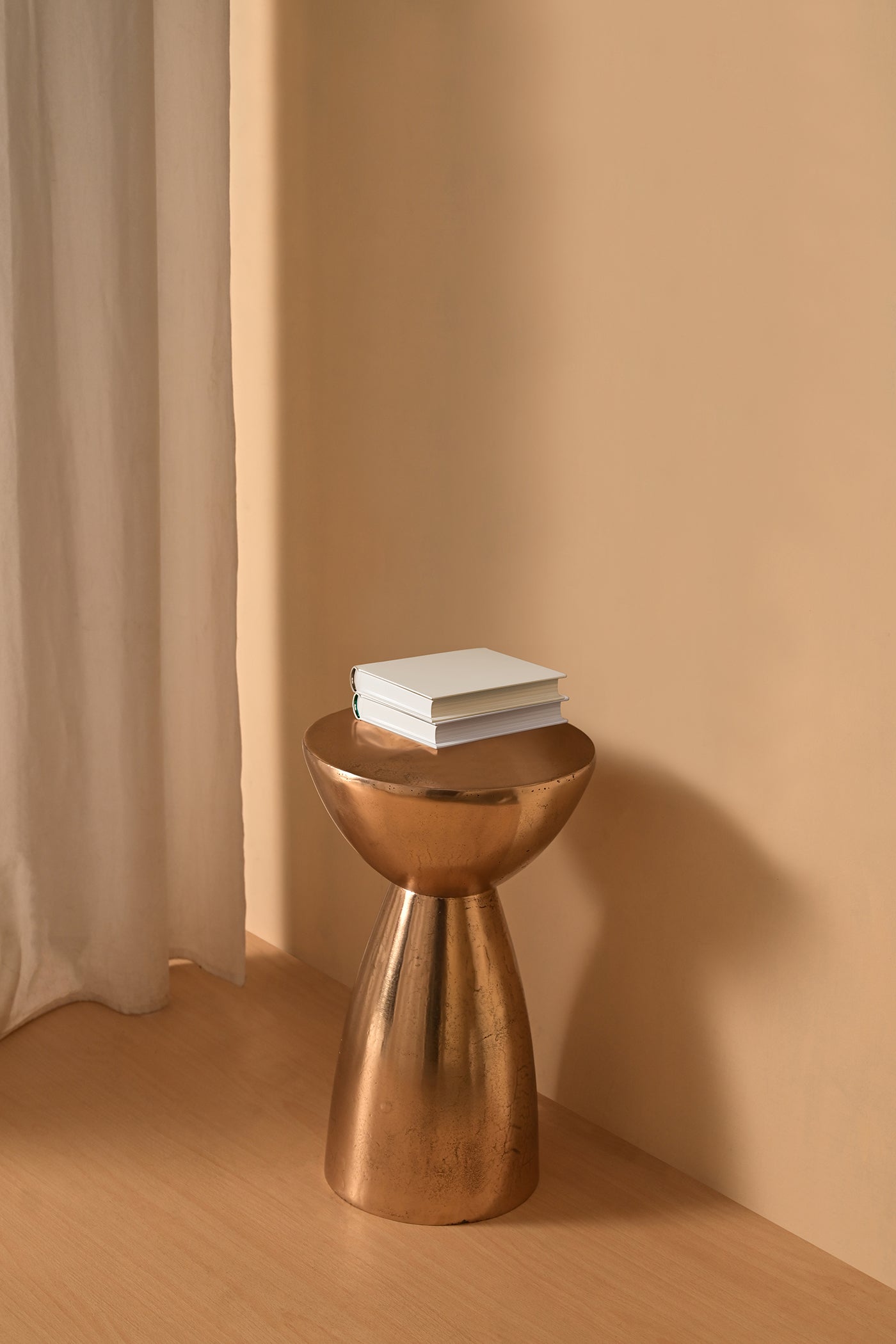 Advait
Side Table