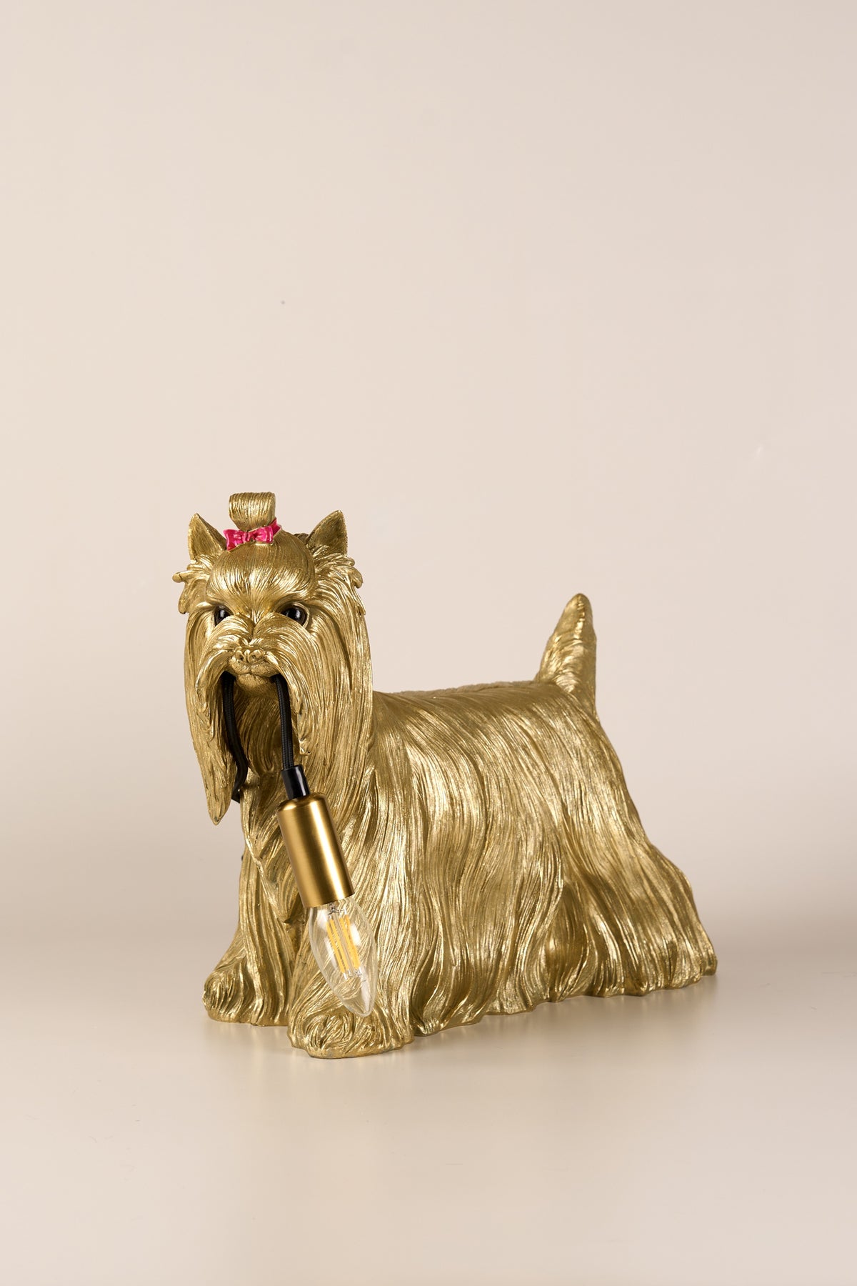 Daisy Resin Gold Table Lamp