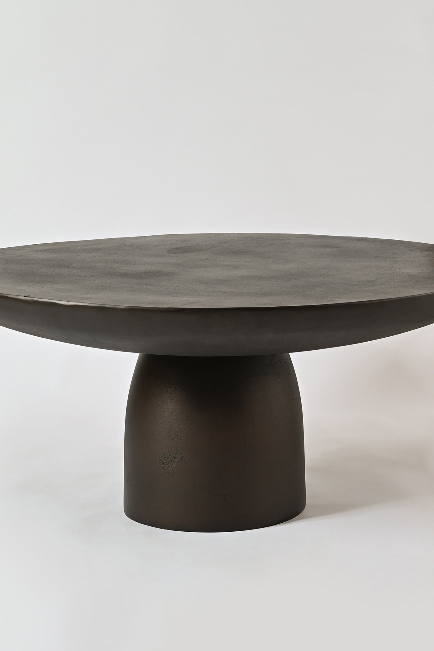Ishira
Coffee Table