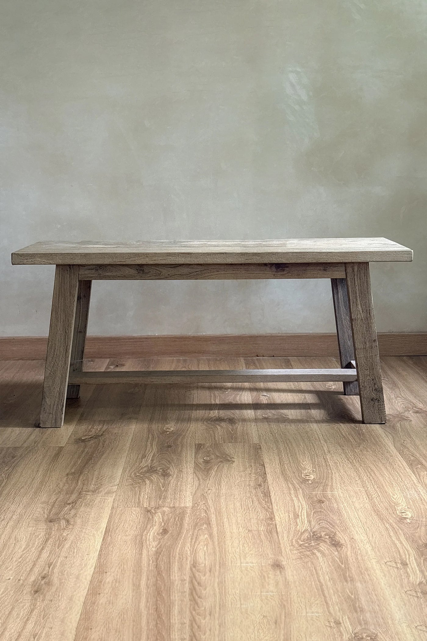 Julius Bench