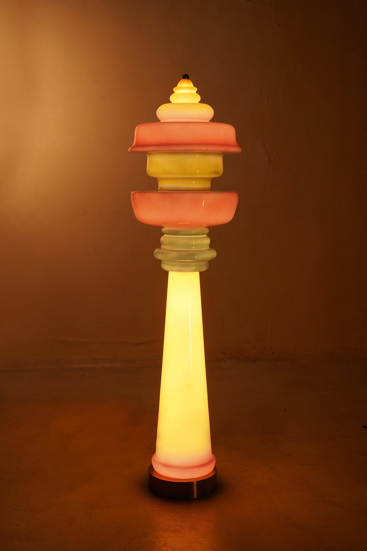 Stamba Floor Lamp