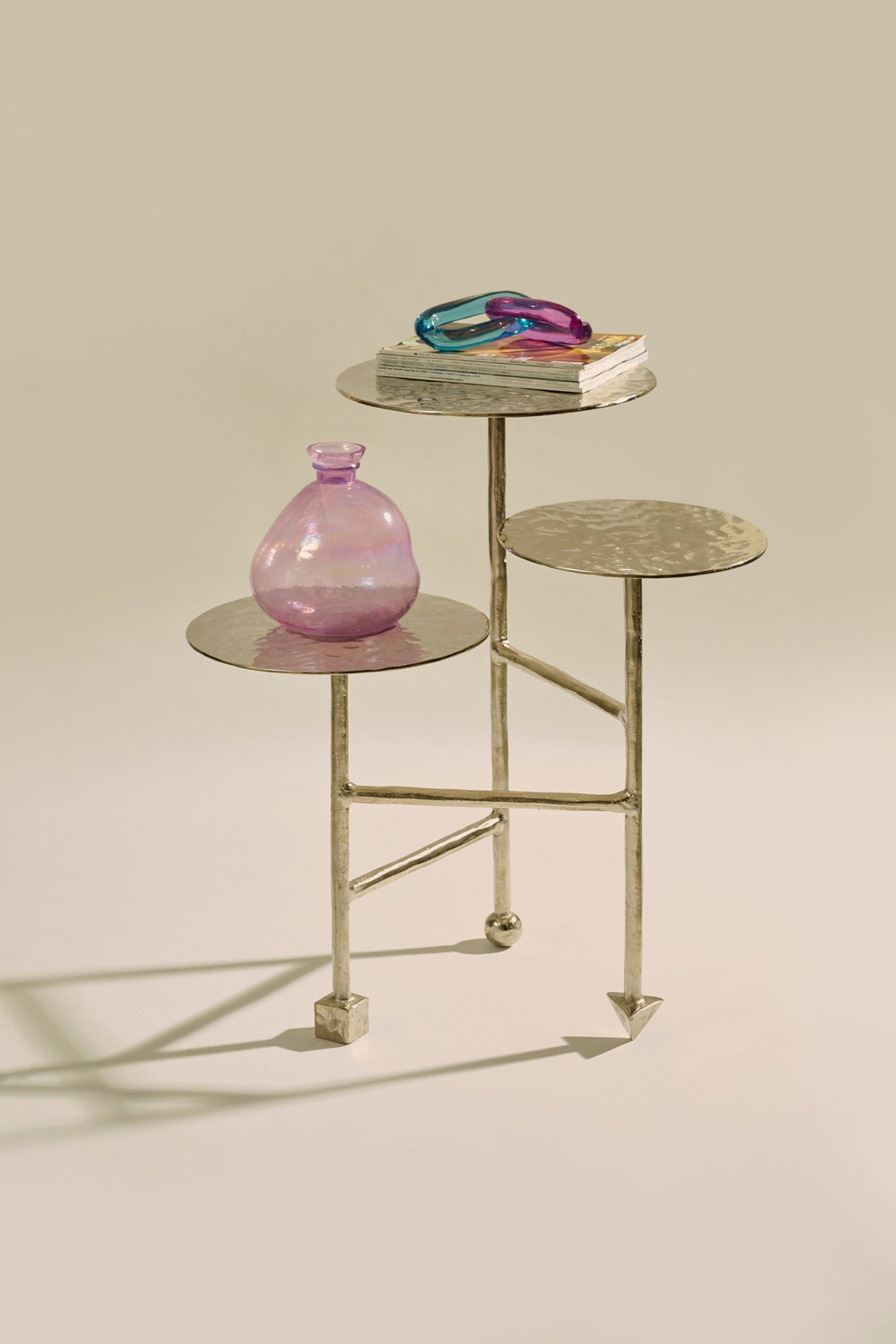 Trillium table