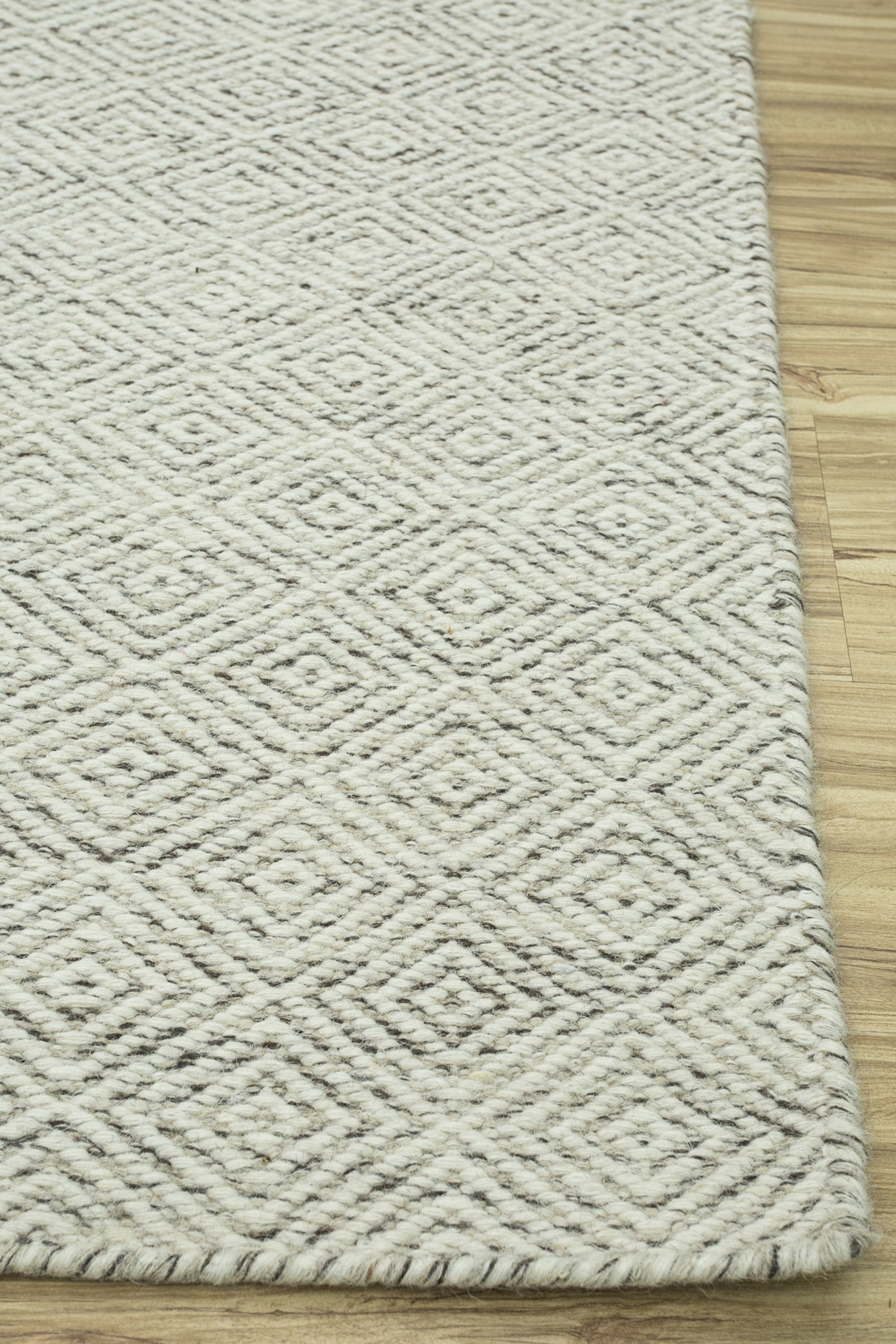 Jaipur Rugs Soft Diamond 2X3 Feet Rug| White Hand Knotted Dhurrie Carpet For Living Room