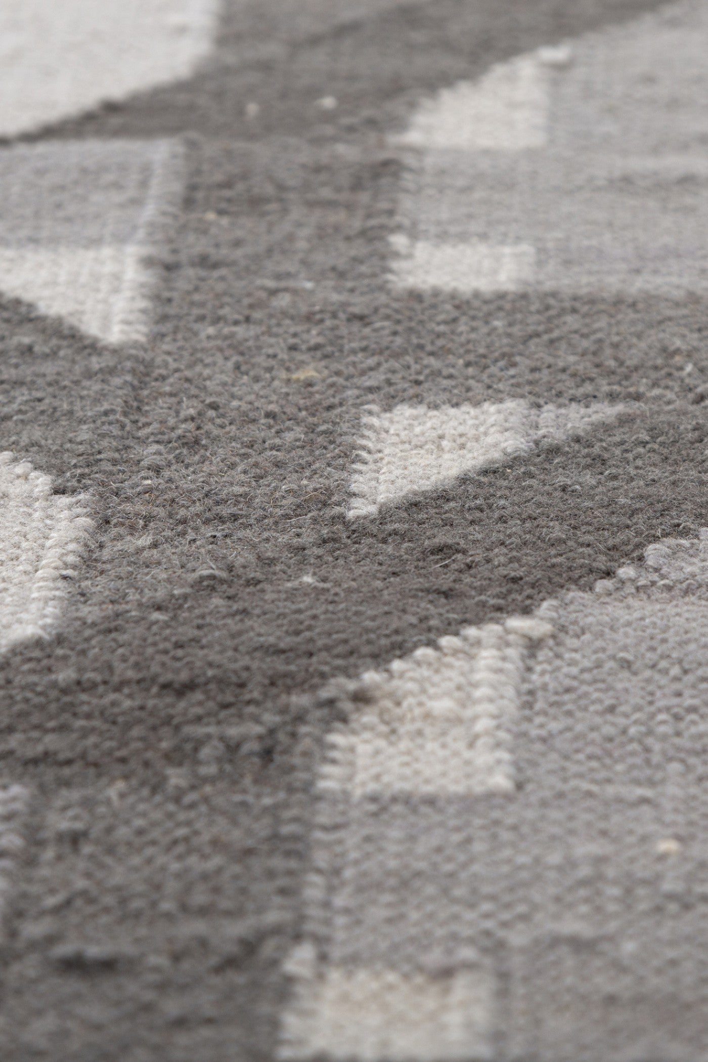 Jaipur Rugs Soft Trellis 6X9 Feet Rug| Charcoal Slate & Light Silver Hand Knotted Dhurrie Carpet For Living Room