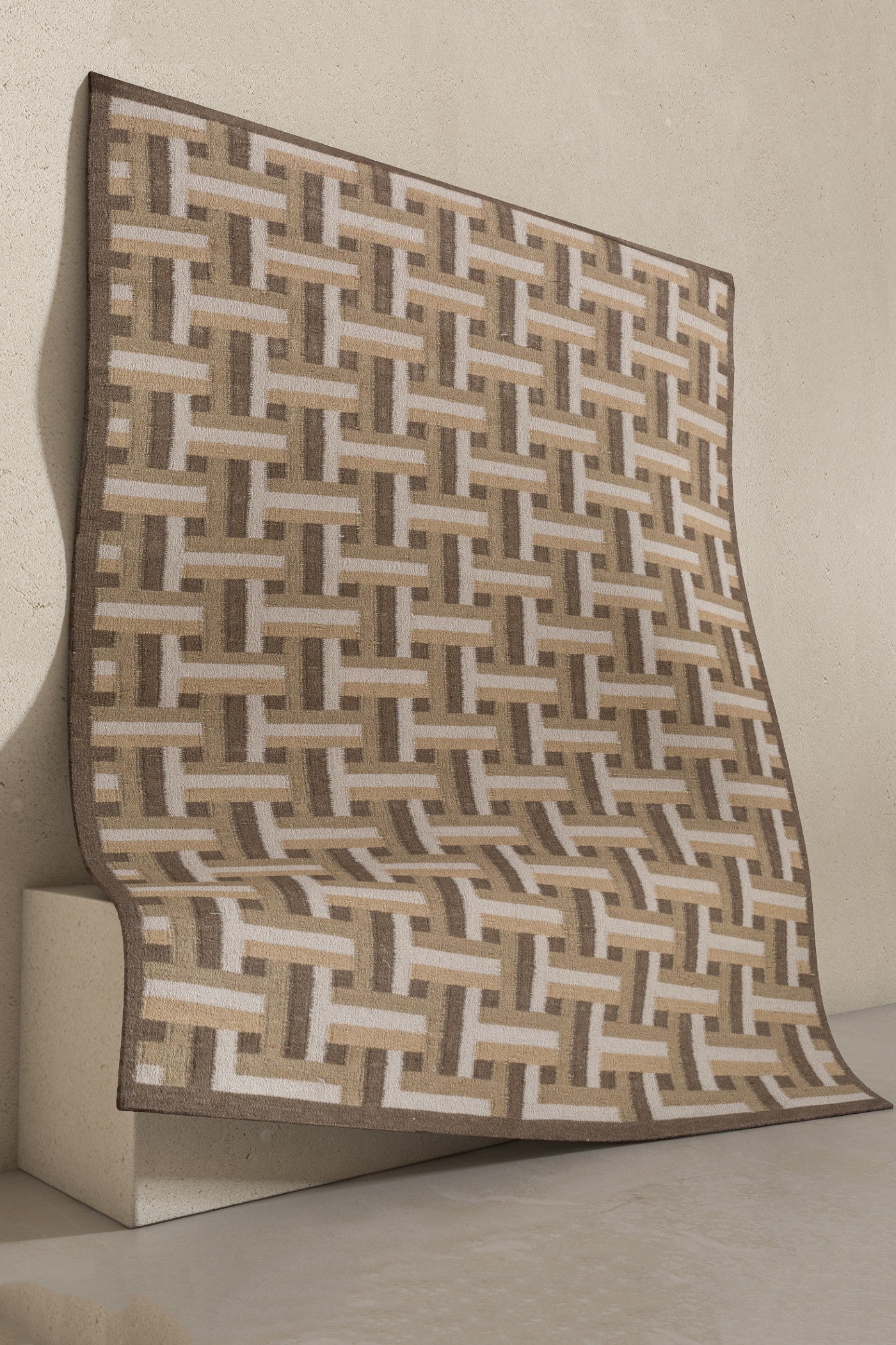Jaipur Rugs Soft Basket Weave Geomatric 5X8 Feet Rug| Mushroom & White Hand Knotted Dhurrie Carpet For Living Room