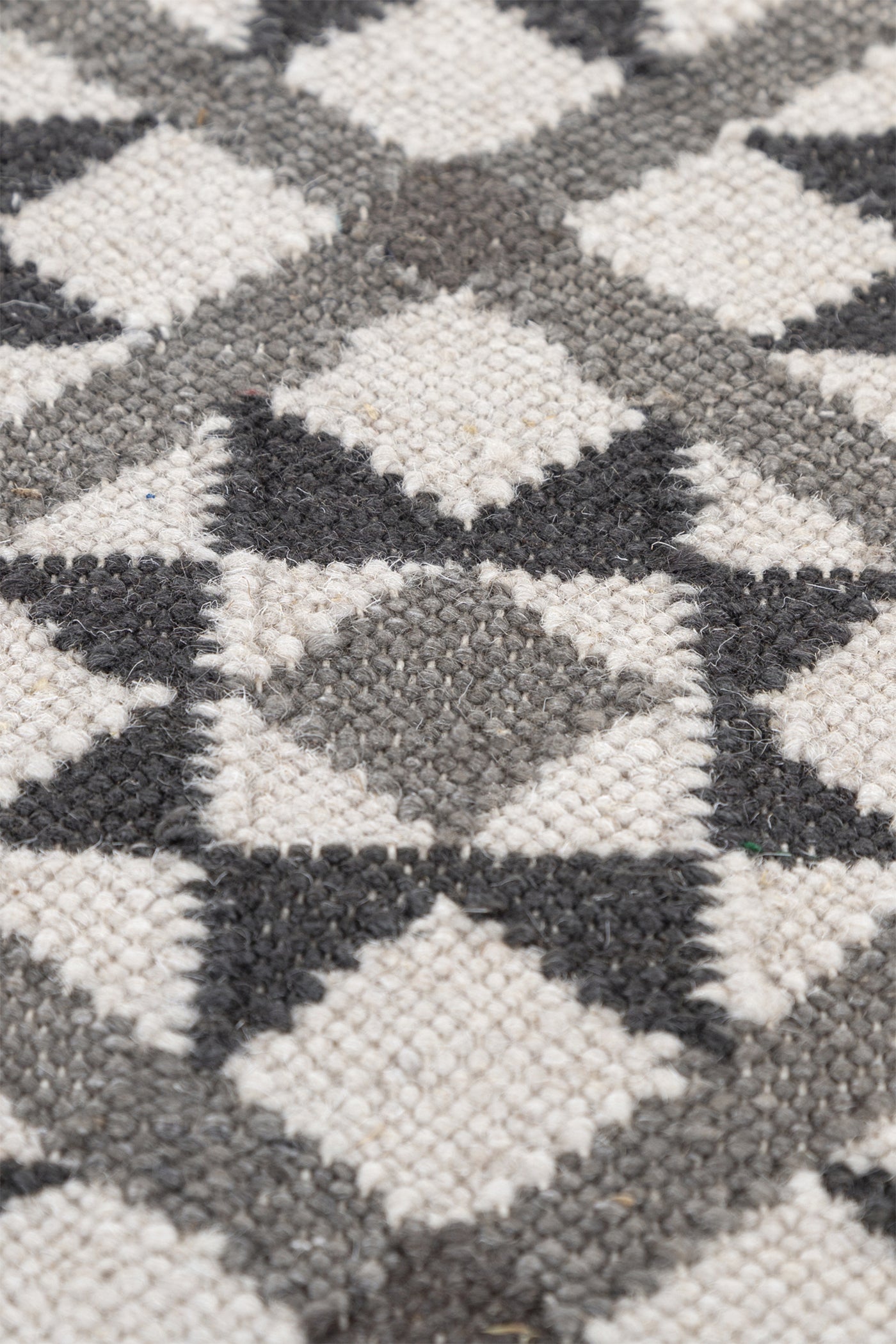 Jaipur Rugs Soft Trellis 5X8 Feet Rug| White & Black Olive Hand Knotted Dhurrie Carpet For Living Room