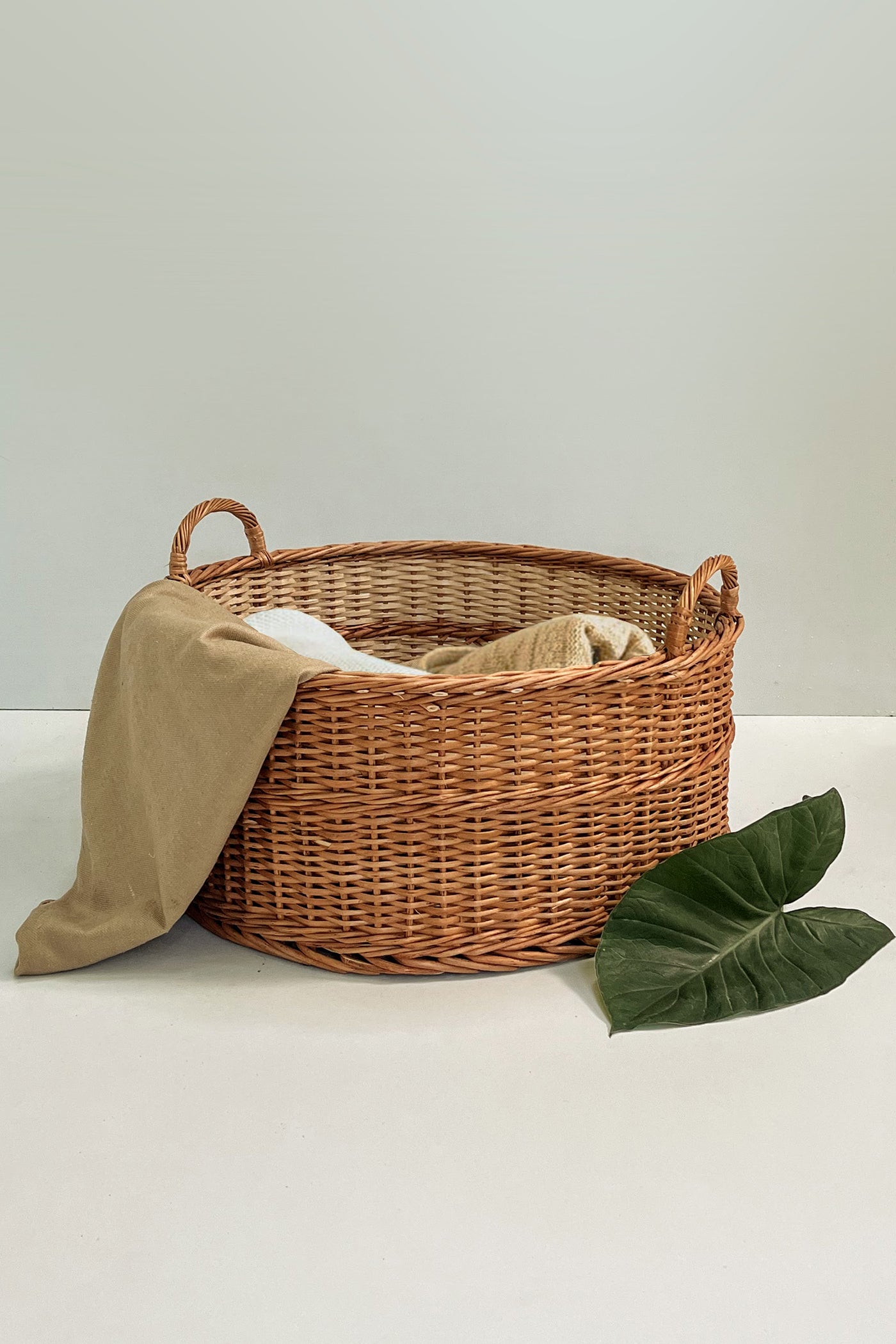 Mianzi Peony Basket (Medium)