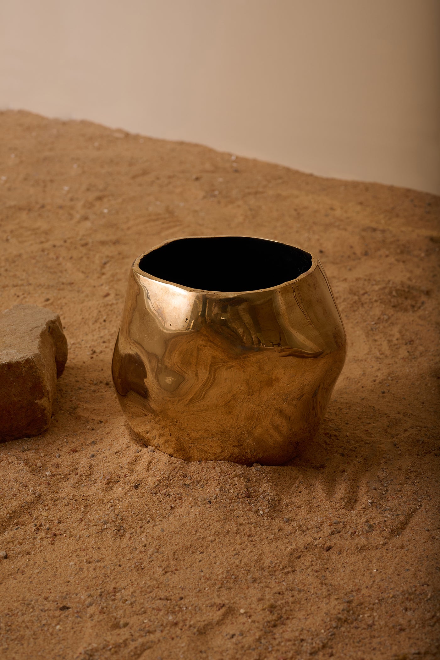 Dwarka
Vase