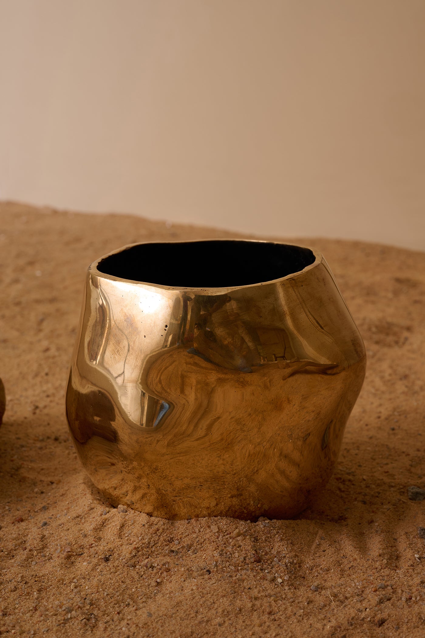 Dwarka
Vase