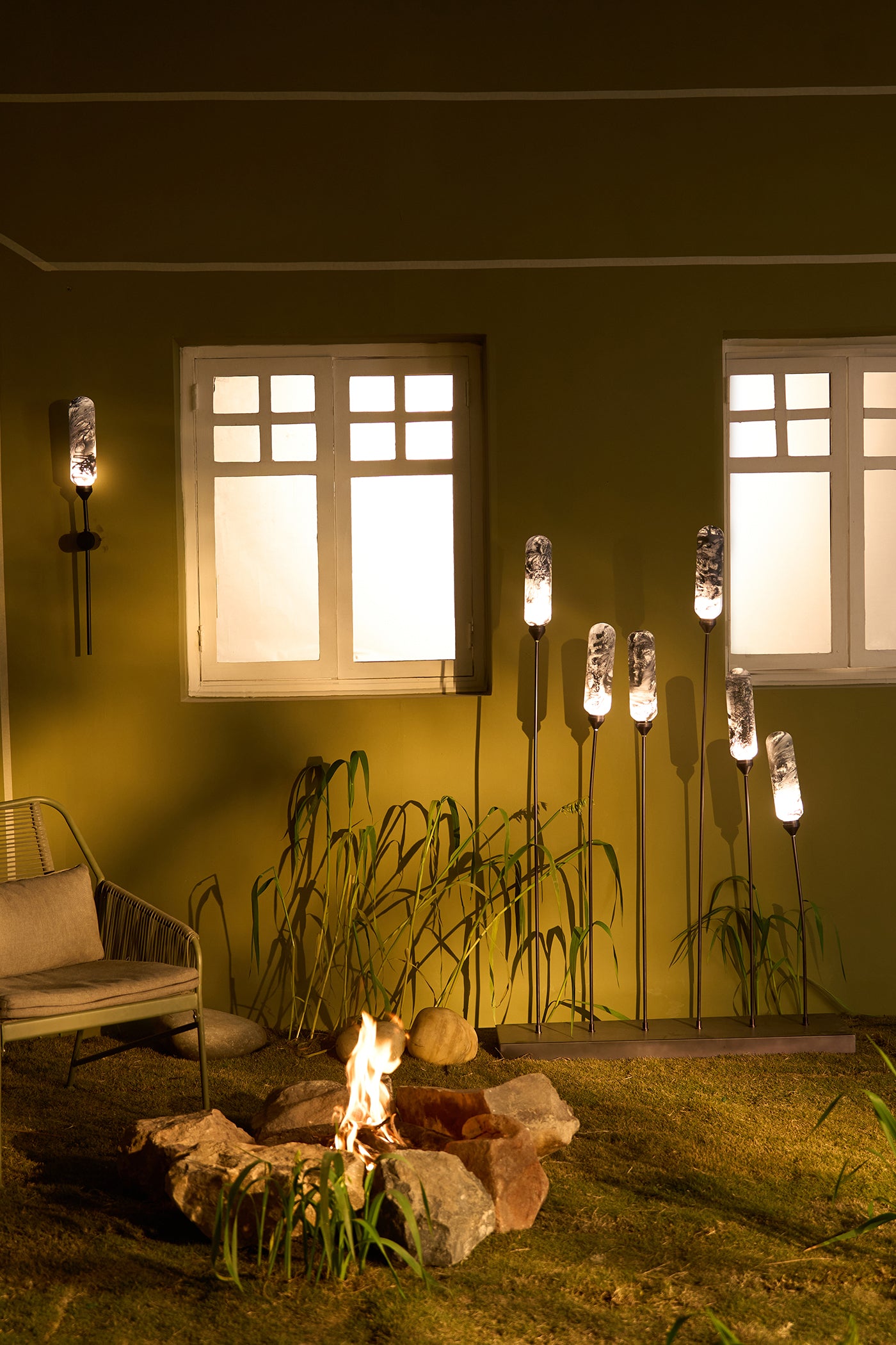 Kinara Outdoor
Floor Lamp
Black