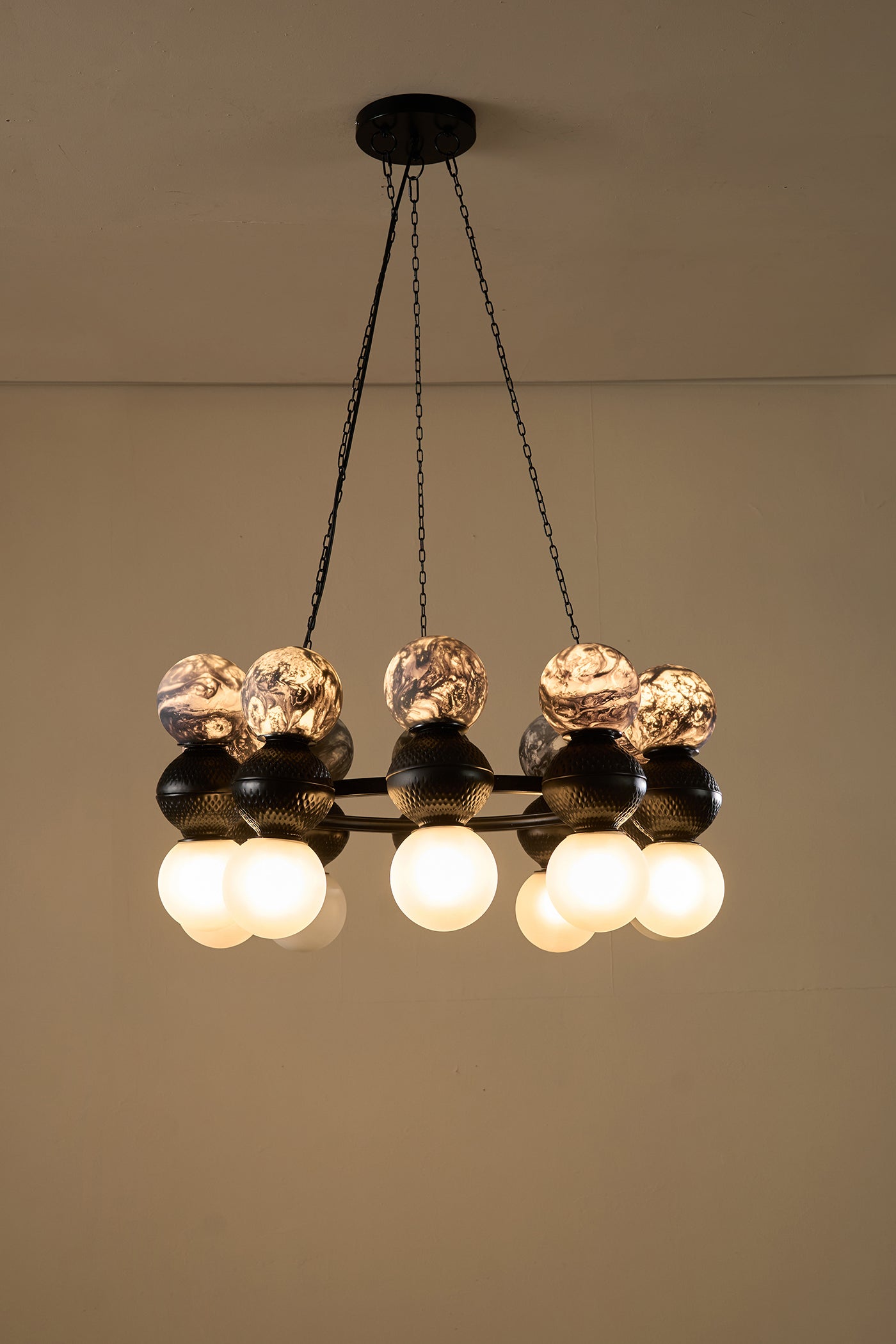 Lagori Black Marble Painting Chandelier