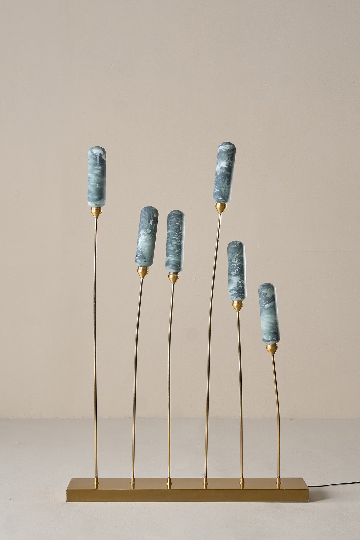 Kinara Outdoor
Floor Lamp
Gold and Green