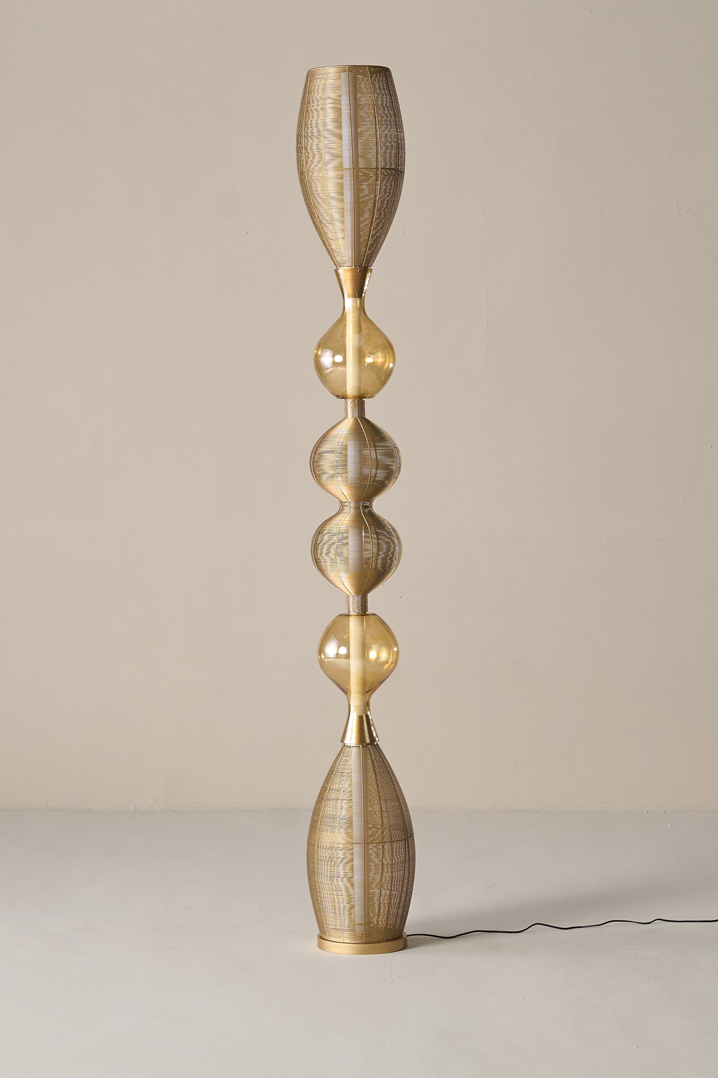 Notto Gold Column Floor Lamp