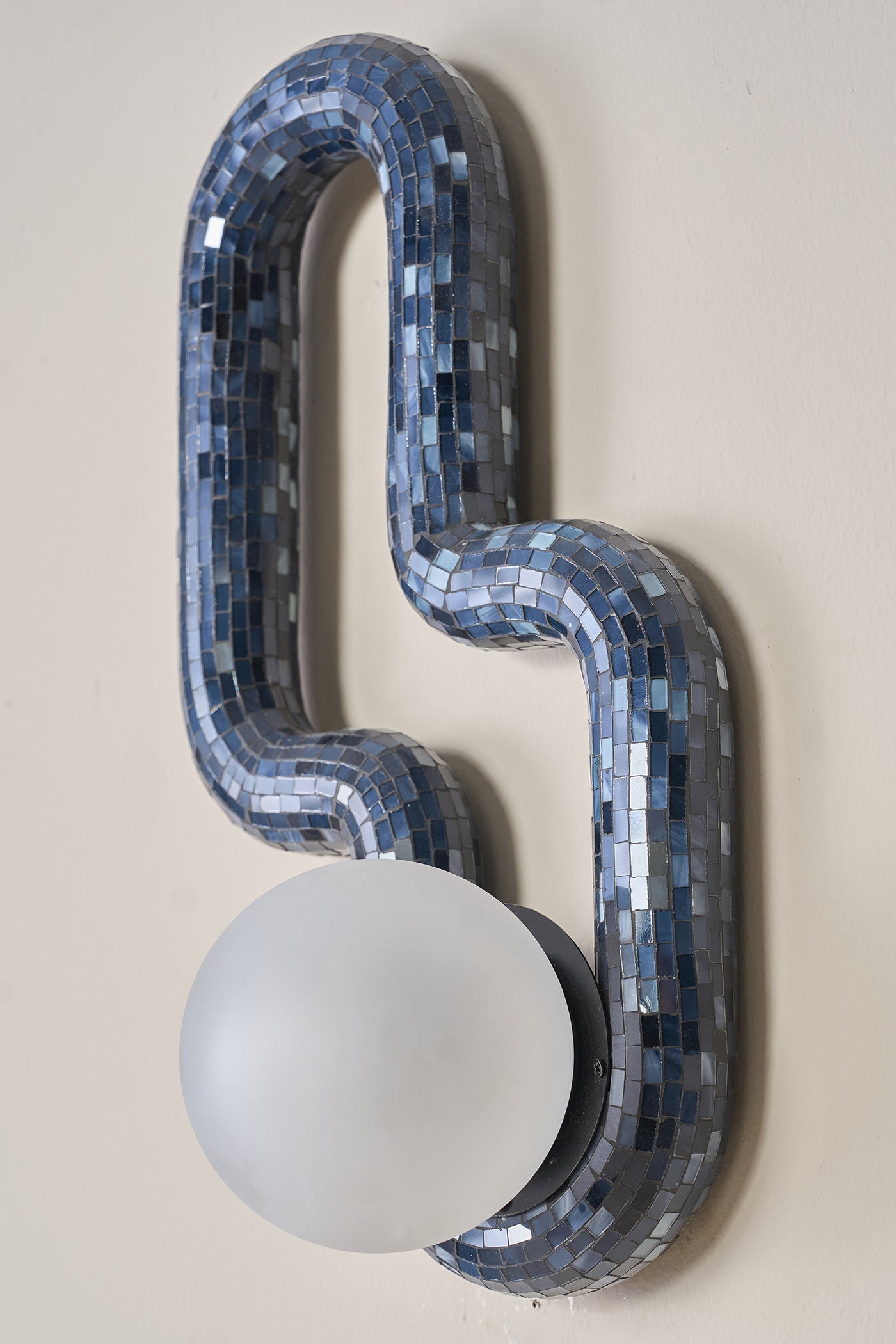 Reva Single Loop Wall Lamp