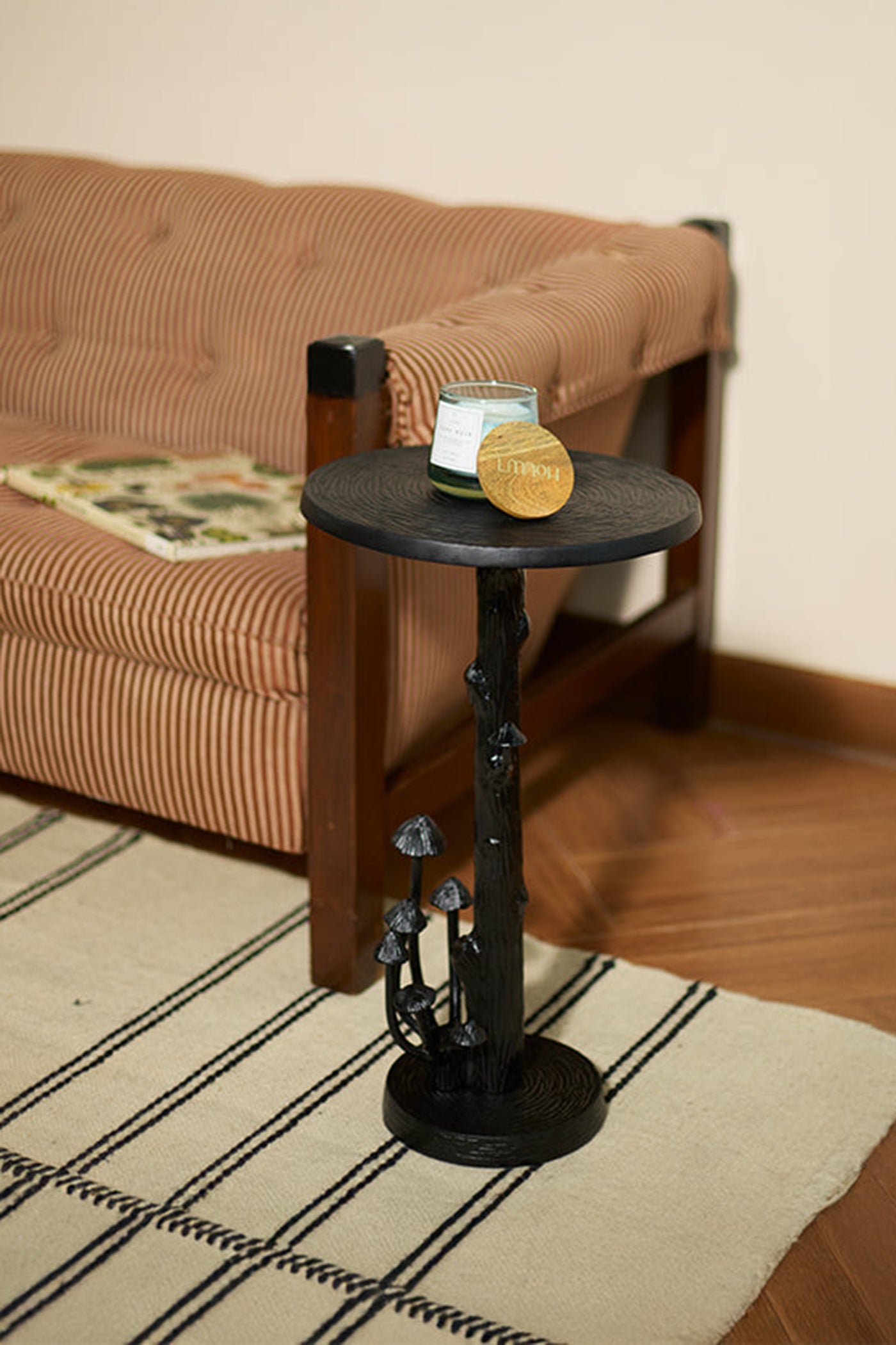 Toadstool Table